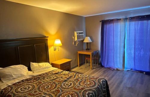 Clintonville Hotel | Clintonville Motel