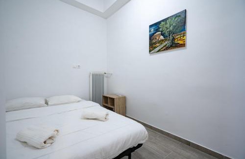 New Kypseli Apartment | Clio 3BR apartment in Kypseli by ΜΡS