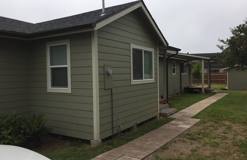 Crescent City North House | Close to all you want to do!