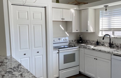 Lantern Park Units House | Close to beach! Family-sized home with pool and hot tub.