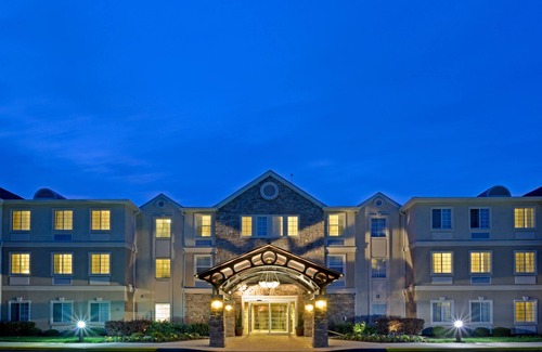 Mount Laurel Condo | Close to City Center Philadelphia | 24 Hour Business Center