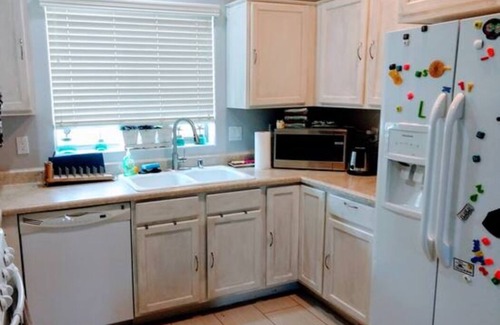 Goodyear House | Close to everything with comfortable accomodations STR License STR0000073