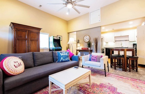 Germantown House | Close to Expo Ctr, UofL, Walk to bars, shops!