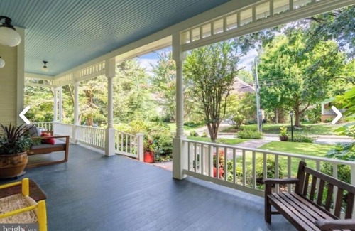 East Falls Church House | Close to Metro in Falls Church City