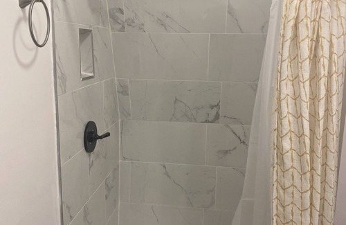 Getty Square House | Close to metro north Yonkers station