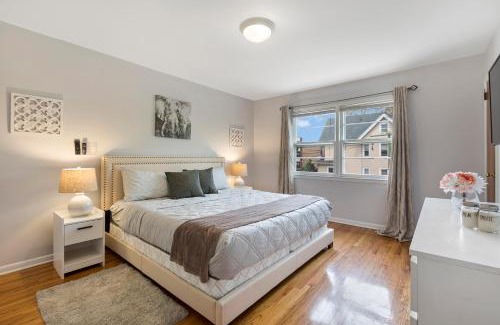 Bloomfield Apartment | Close to NYC | King Bed | Free Parking