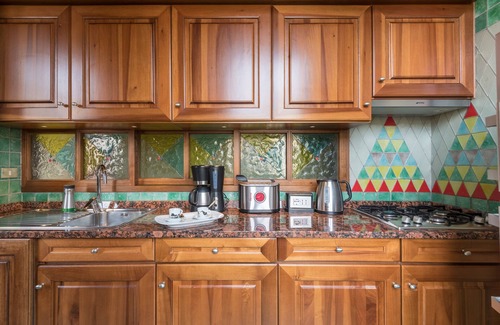 Santissima Annunziata Apartment | CLOSE TO SAN MARCO SQUARE, WI-FI, A/C, LAST FLOOR