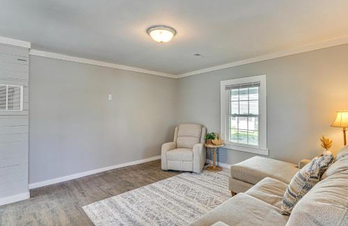 Roxboro House | Close to Shops, Eats and Hospital Roxboro Retreat