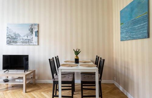 Srodmiescie Apartment | Close-Urban Chic - Two Bedrooms Apartment - City Center&Nowy Swiat