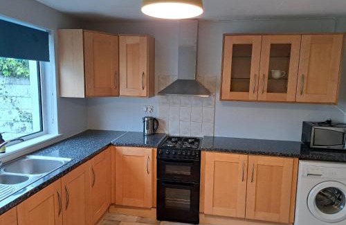 Carlow House | Closh Cottage