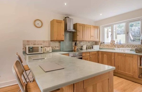 Dartmouth Cottage | Clotted Cream Cottage