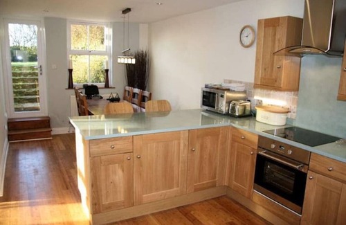 Dartmouth Cottage | Clotted Cream Cottage