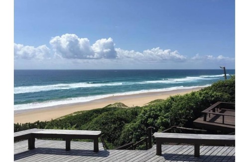 Matutuine Cottage | Cloud 9 cottage, No 9 Mar Azul. A best kept secret