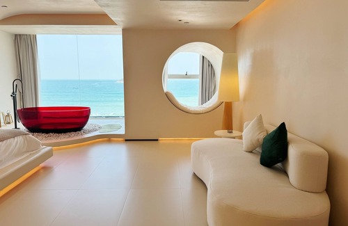 Huizhou Bed & Breakfast | Cloud Coast