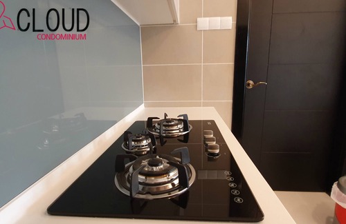 Downtown Kota Kinabalu Apartment | Cloud Condo @ Oceanus Pelagos Suites