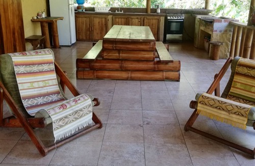 Mindo House | Cloud Forest rustic & cozy cabin