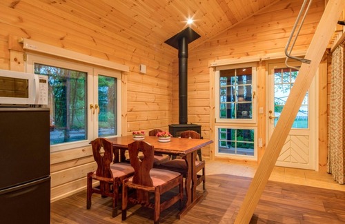 Tsumagoi House | Clover Room only Free light meals included Compact and functional authentic log house/Agatsumagun Gunma
