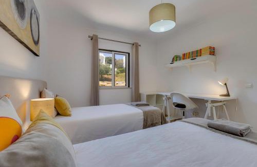 Alpouvar Apartment | CLUB ALBUFEIRA - 2 bedroom apartment, air conditioning and swimming pools