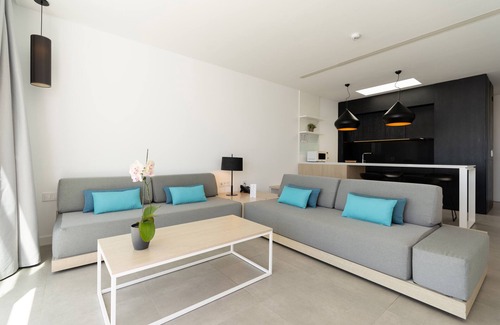 Tinajo Apartment | Club La Santa - all sports inclusive