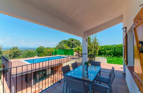 Vidreres Villa | Club Villamar - Andes