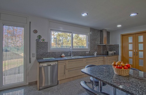 La Canyera Villa | Club Villamar - Practical villa with a private pool, 16000 meters from the beach, located in a qu.