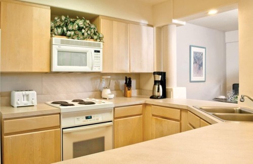 Hanamaulu Condo | Club Wyndham Kauai Beach Villas - 2 Bedroom Deluxe