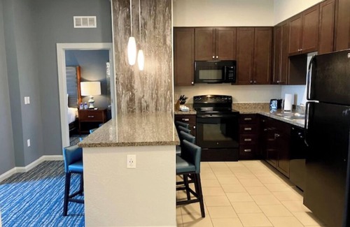 Park City Resort | Club Wyndham Park City-New Year's-2 Bedroom Deluxe Suite