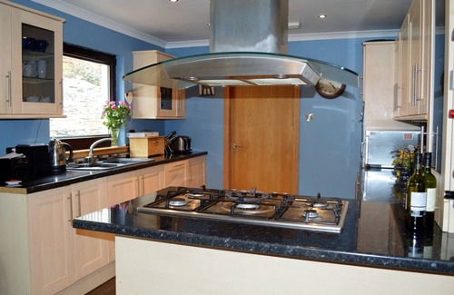 Innellan Villa | Clydeside Villa -A stunning villa in Dunoon overlooking the Firth of Clyde sleeps 10-Pet Friendly
