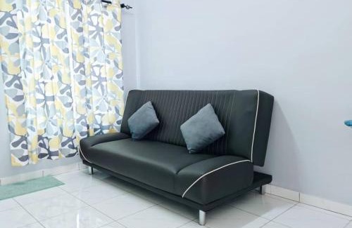 Pengkalan Kundor House | CMS Simple Stay Alor Setar