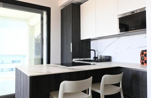 Valverde Apartment | CN003 - Cesenatico, bilocale fronte mare con terrazzo panoramico
