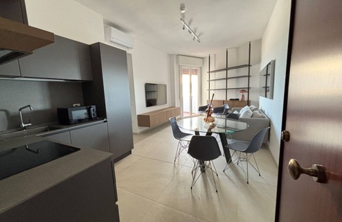 Valverde Apartment | CN018 - Cesenatico, elegant four-room beachfront apartment with parking space