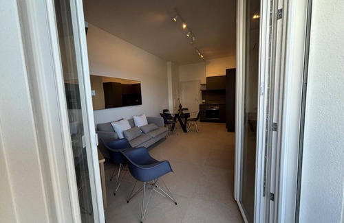 Valverde Apartment | CN018 - Cesenatico, elegant four-room beachfront apartment with parking space