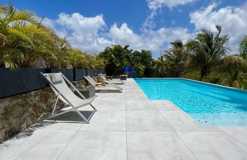 Les Terres Basses House | Come and enjoy this lovely home with private pool located in Terres Basses.