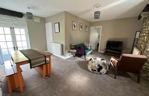 Llanddowror Apartment | Coach House at Picton - Restaurant and bar on site
