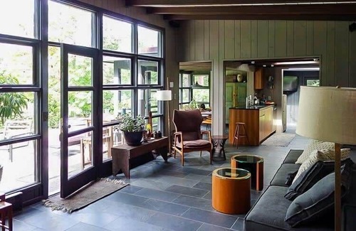 Chichester Cabin | Coal Cabin - Chic MCM near Phoenicia