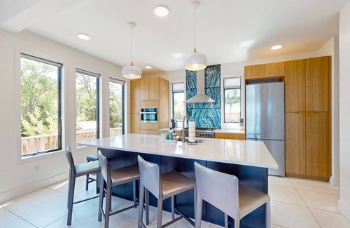 Colington Harbour House | Coastal Bliss Awaits: Serene Retreat in Gated Community, Kill Devil Hills Haven