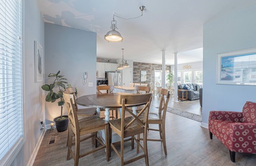 Shell Island House | Coastal Bliss! Great for Families! A Place where Memories are made!