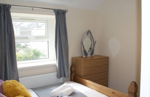 Uplands Apartment | Coastal City Rooms - Uplands