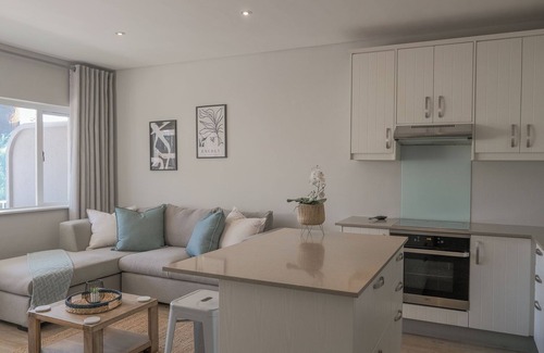 Fresnaye Apartment | Coastal City Vibes: Stylish 2-Bedroom