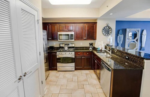 Windy Hill Condo | Coastal Comfort Retreat: 3-Bedroom Condo with Kings and Queens