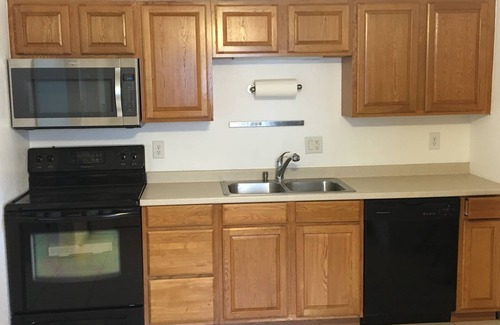 Naples Park House | Coastal Cottage near beaches, dining & shopping!