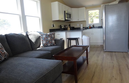 Snug Harbor Cottage | Coastal Cottage located in Pointview Marina on Great Salt Pond, Rhode Island