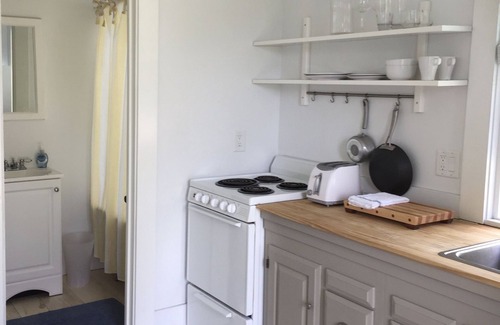 Sheepscot House | Coastal Farmhouse in historic Sheepscot Village