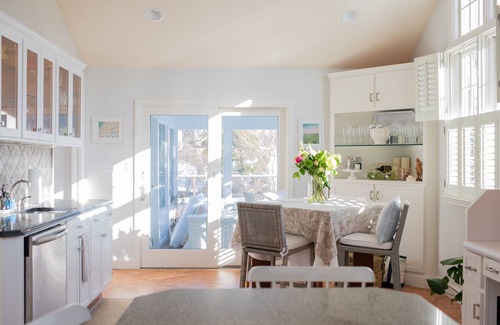 Rye House | Coastal Home in Heart of Milton Point Walking Distance to Beach & Park