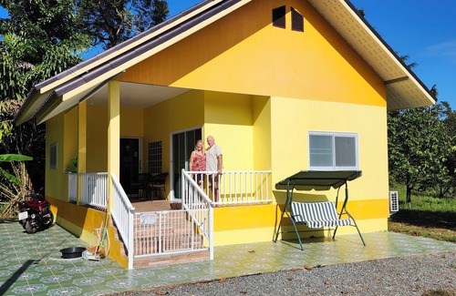 Ko Chang House | Coastal house near the beach, AC, peaceful, great location, outdoor restaurant.