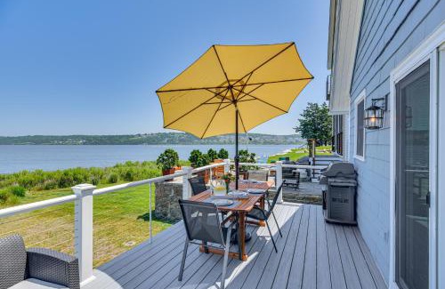 Portsmouth House | Coastal Portsmouth Home with Bay Access Near Newport