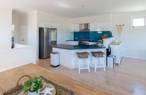 West Busselton House | Coastal Treasure