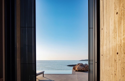 Kalathas Villa | Coastal Villa Defined by Detail & Sleek Simplicity by etouri