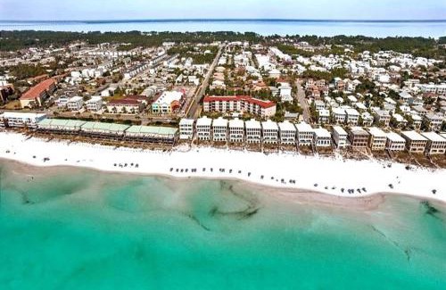 Emerald Waters Village House | Coastal91 Free Golf Cart Gated Beach Access