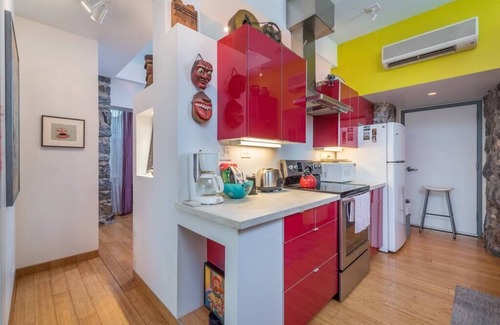 Downtown Asheville Apartment | Cobalt Corner at 130 Biltmore Ave: DT apt + patio + free off st parking
